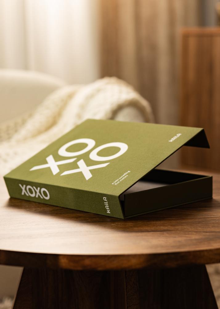 KAILA XOXO Olive - Coffee Table Photo Album (60 Czarne Strony / 30 arkuszy)